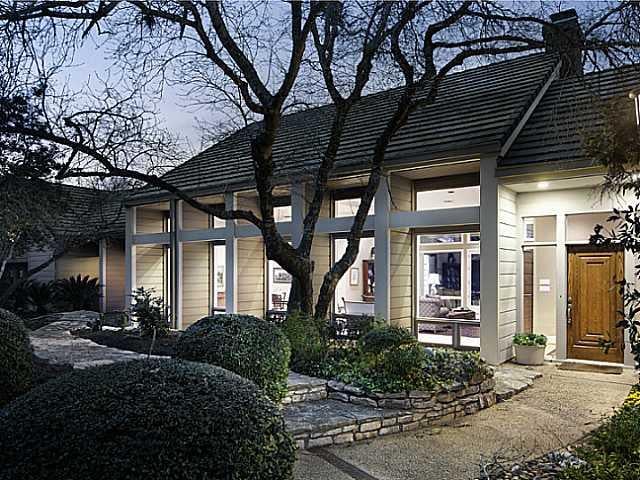 View 3 STEGNER Ln in Rob Roy 3 STEGNER Ln - property photo 1 - Luxury home in Rob Roy, Austin, TX