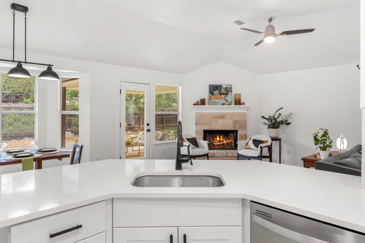 Living area at 30 Indian Princess - 4 bed 2 bath home