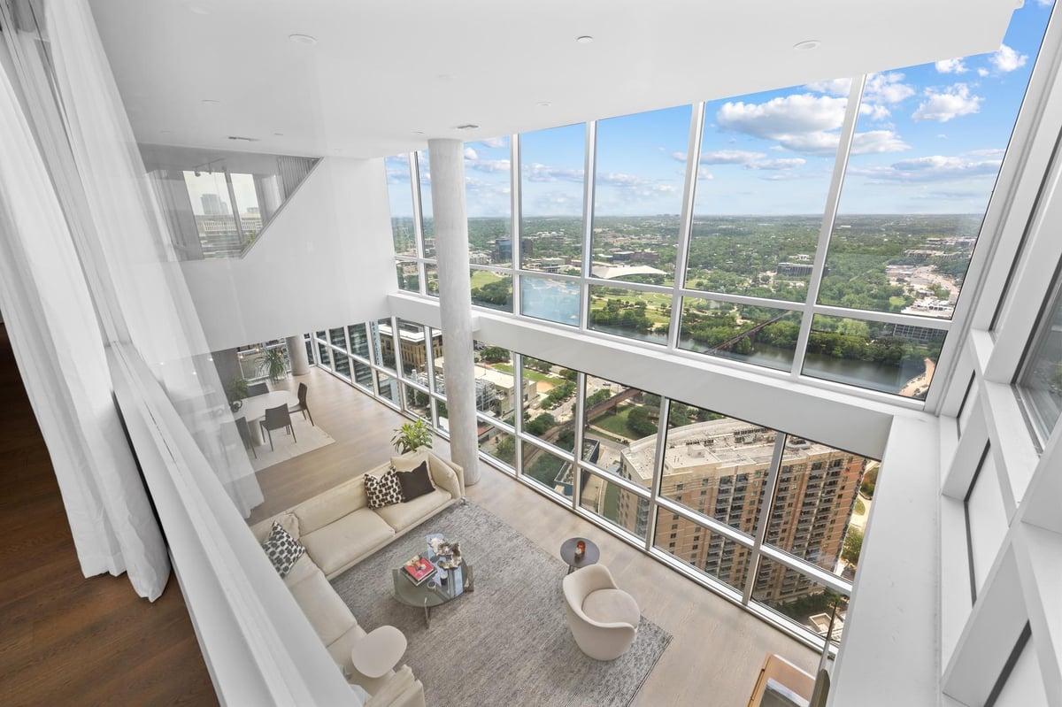 View 300 Bowie ST Unit #PH2 in Spring Condo Amd 300 Bowie ST Unit #PH2 - front exterior - Luxury home in Spring Condo Amd, Austin, TX