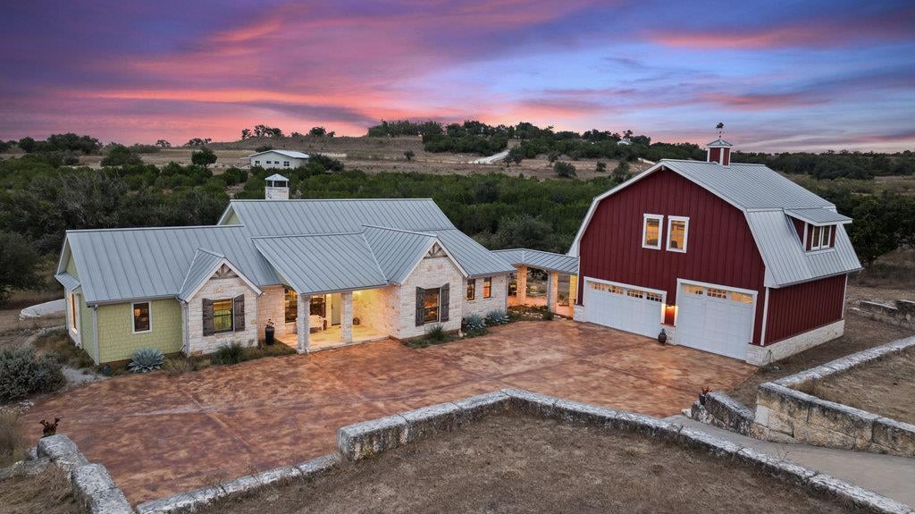View 300 Cedar Mountain Dr in Summit Springs Ranch 300 Cedar Mountain Dr - property photo 1 - Luxury home in Summit Springs Ranch, Marble Falls, TX