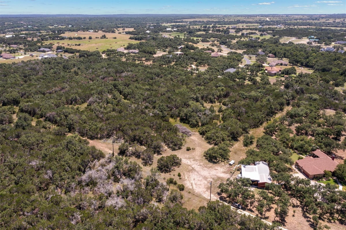 Living area at 300 Little River Rd - none, Liberty Hill, TX