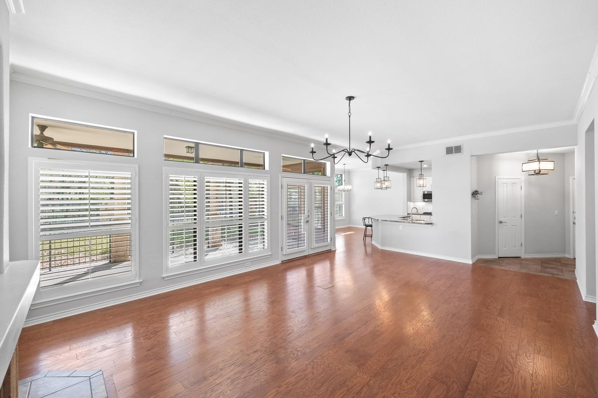 300 San Gabriel Village BLVD Unit #410 - front exterior - Luxury home in Village Park Condo Amd, Georgetown, TX
