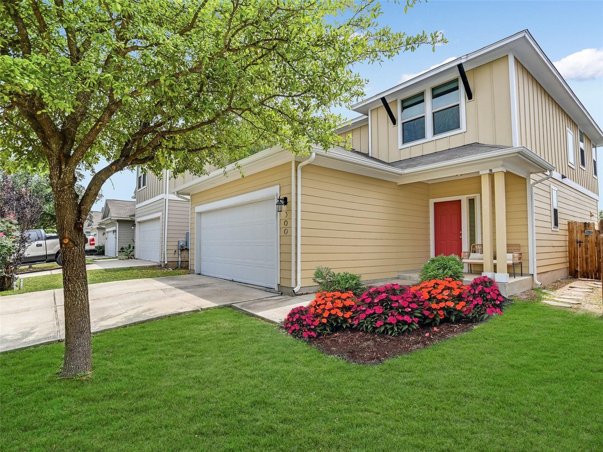 View 300 Wapiti Rd in Shadow Creek Ph Nine Sec Two 300 Wapiti Rd - front exterior - Luxury home in Shadow Creek Ph Nine Sec Two, Buda, TX