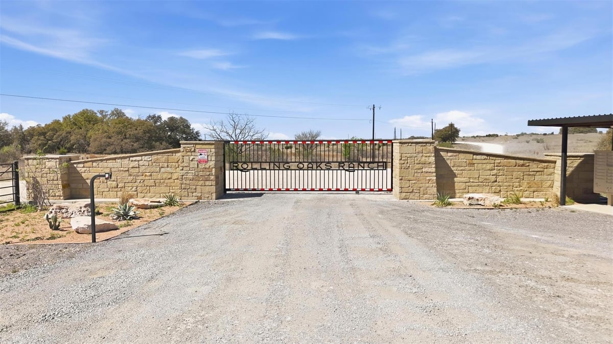 View 300 Willow Oak DR in Goldthwaite 300 Willow Oak DR, photo 1 of 28, Goldthwaite, Goldthwaite, TX