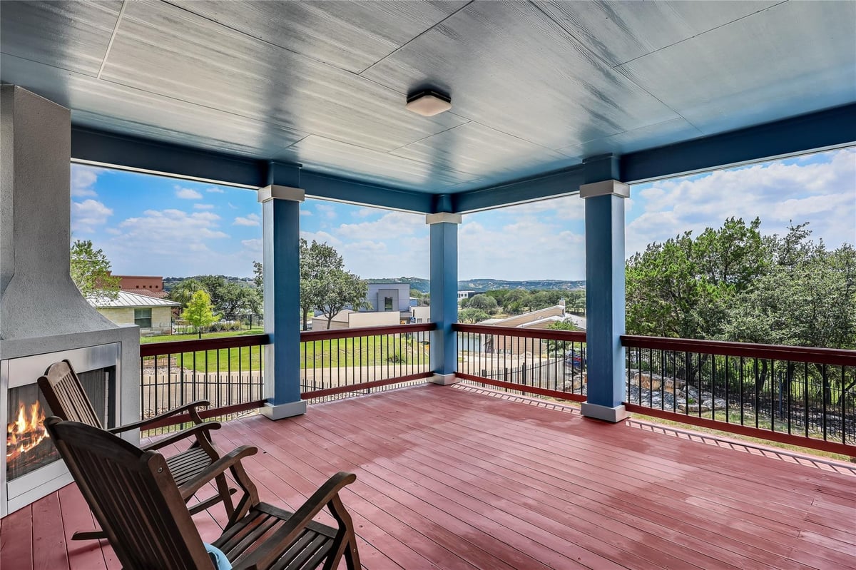 View 3000 Constitution DR in Highland Lake Estates Sec 06 3000 Constitution DR - property photo 1 - Luxury home in Highland Lake Estates Sec 06, Lago Vista, TX