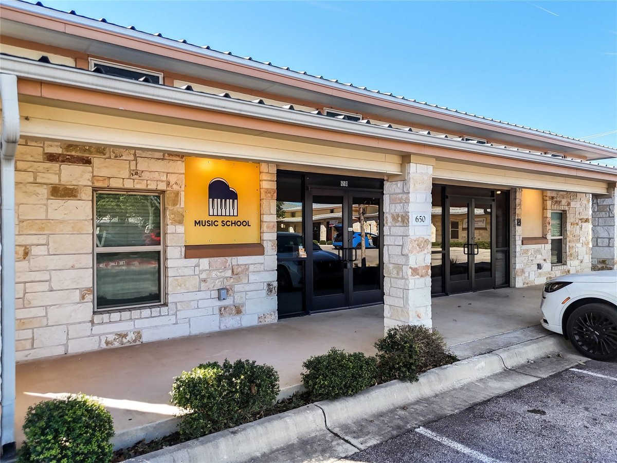 View 3001 Joe Dimaggio BLVD Unit #600A + 650B in Round Rock 3001 Joe Dimaggio BLVD Unit #600A + 650B, photo 1 of 20, Round Rock, Round Rock, TX