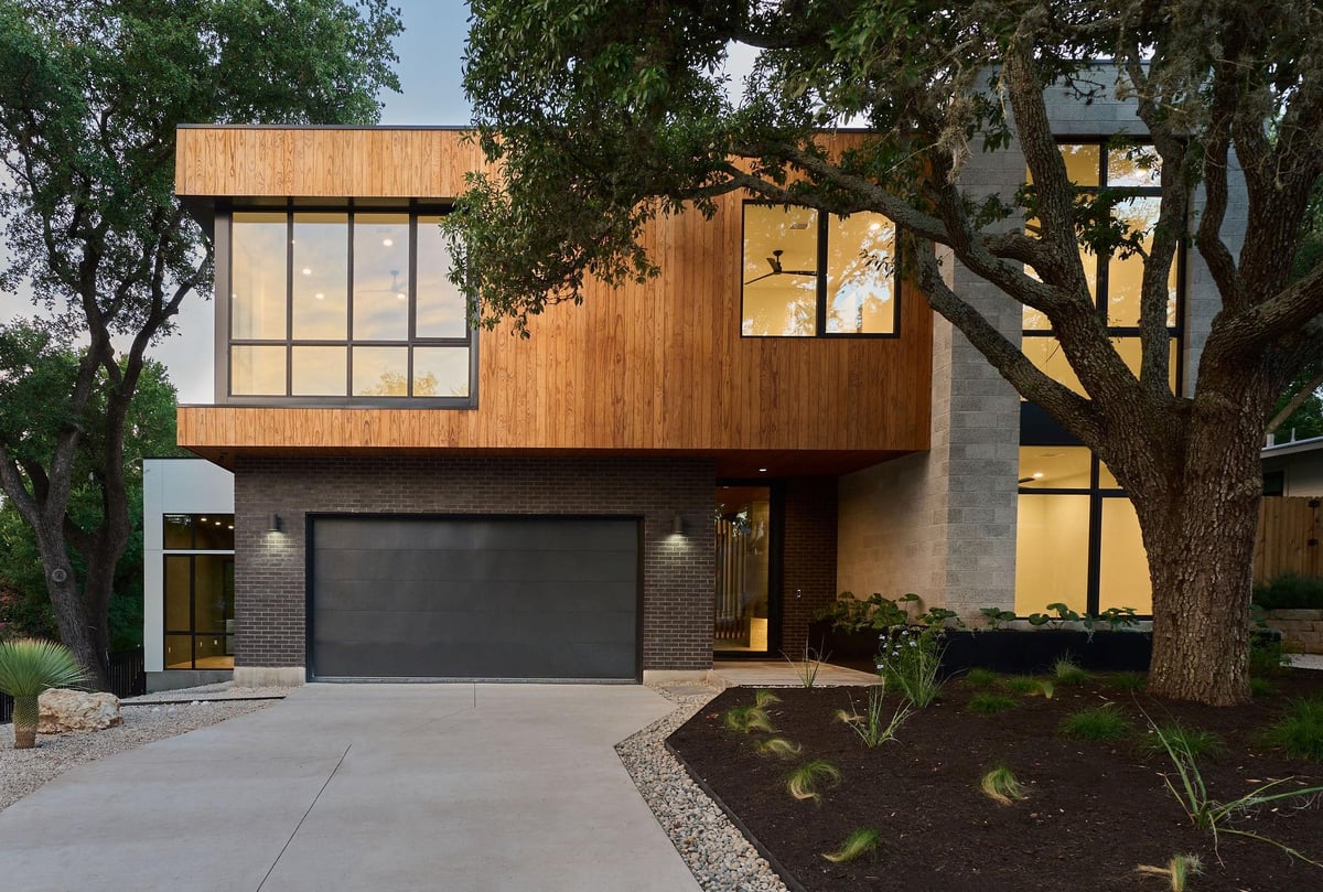 3003 Oakhaven Dr - front exterior - Luxury home in Barton Hills Sec 01, Austin, TX