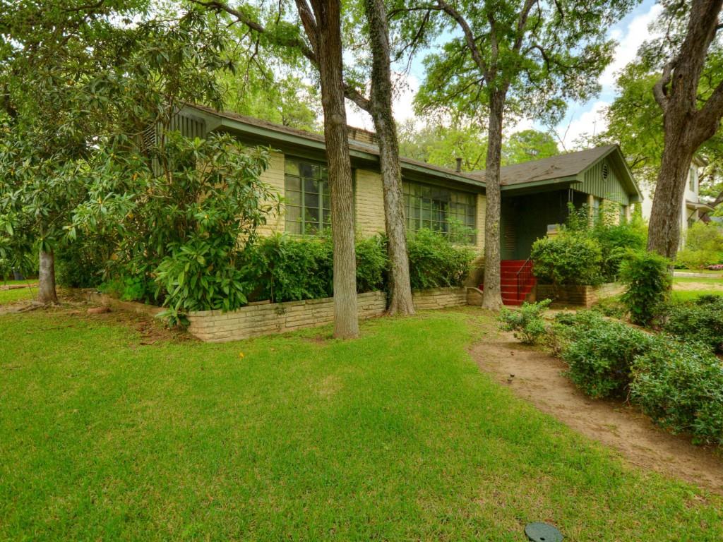 View 3004 Bonnie Rd in Tarrytown 3004 Bonnie Rd - property photo 1 - Luxury home in Tarrytown, Austin, TX