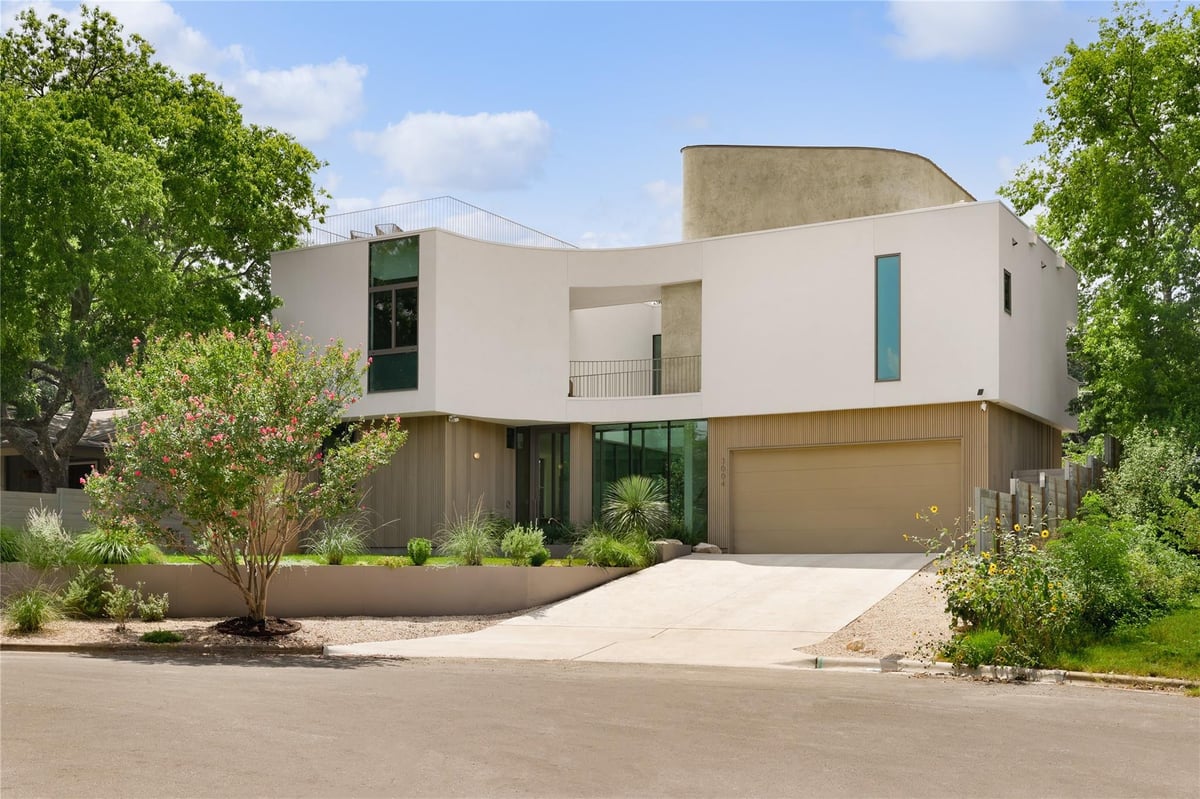 View 3004 Pin Oak CT in South Congress 3004 Pin Oak CT, photo 1, South Congress, Austin, TX