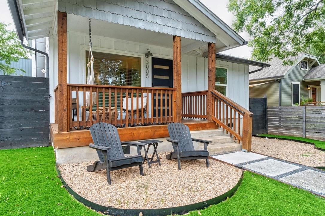 View 3005 Kuhlman Ave Unit #1 in Lorraine Heights 3005 Kuhlman Ave Unit #1 - property photo 1 - Luxury home in Lorraine Heights, Austin, TX