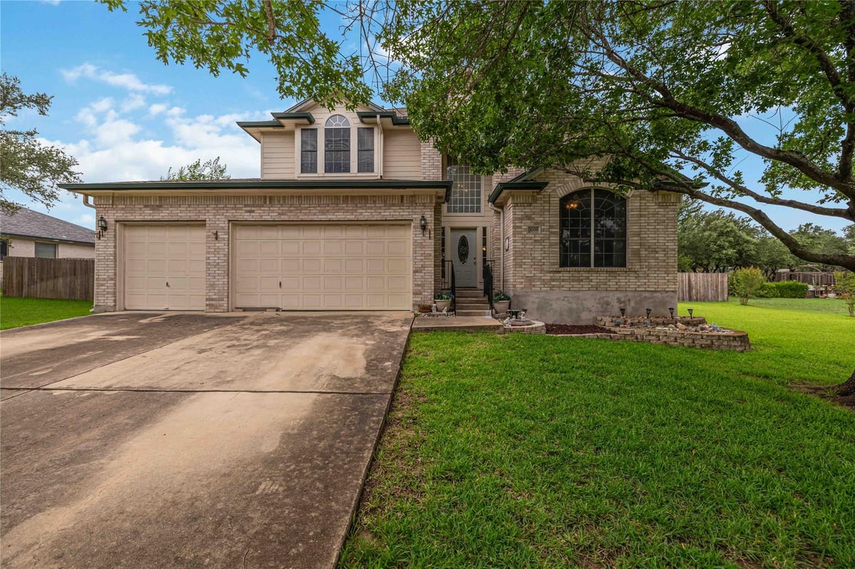 3006 Bradford Park DR - front exterior - Luxury home in Bradford Park Sec 3, Round Rock, TX