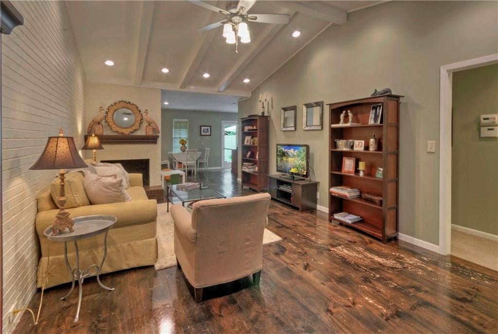 View 3006 Maywood CIR Unit #A in Woods Knoll Add 3006 Maywood CIR Unit #A - property photo 1 - Luxury home in Woods Knoll Add, Austin, TX