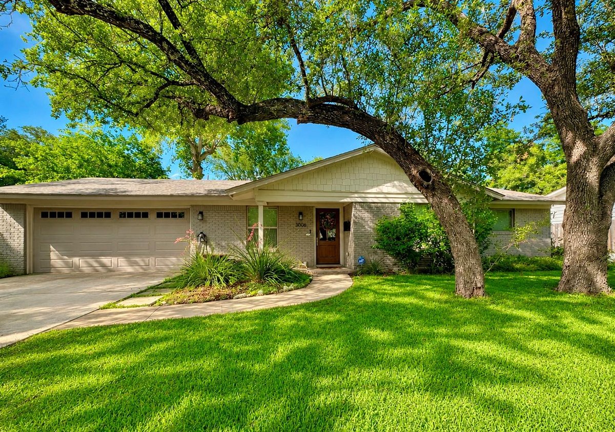 View 3006 Stardust DR in Allandale Park Sec 04 3006 Stardust DR - front exterior - Luxury home in Allandale Park Sec 04, Austin, TX