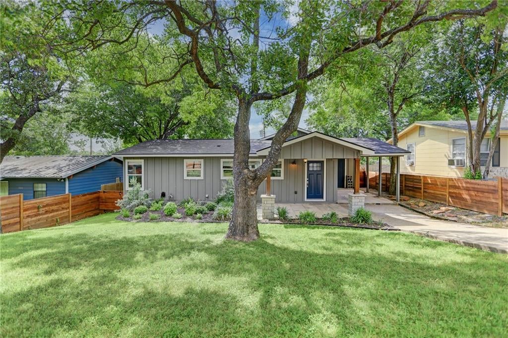 View 3008 S 5th St in Garden Oaks Sec 01 3008 S 5th St - front exterior - Luxury home in Garden Oaks Sec 01, Austin, TX