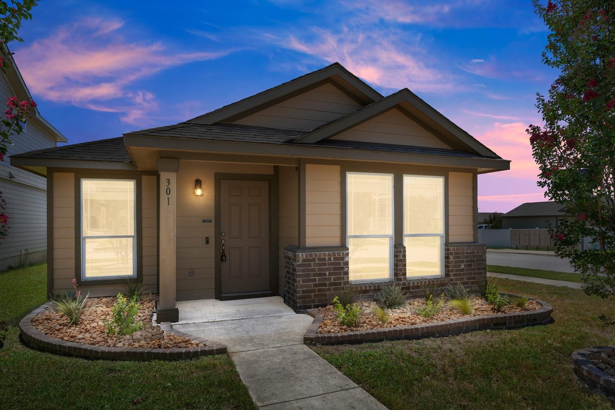 View 301 Cane River RD in Highland Park Ph C Sec 1 301 Cane River RD - front exterior - Luxury home in Highland Park Ph C Sec 1, Pflugerville, TX