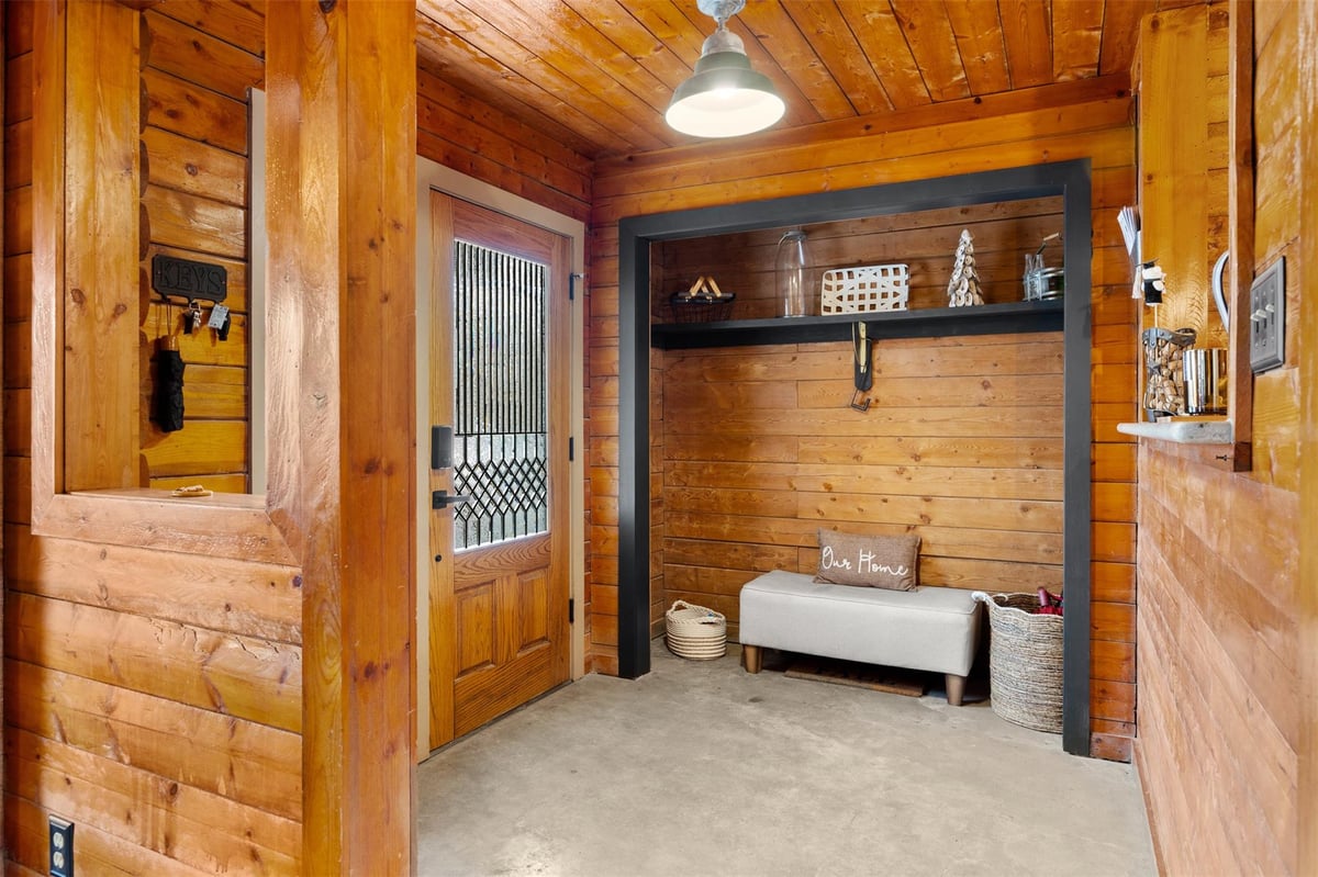 Bathroom at 301 Green Acres Dr - 6 bed 3 bath home