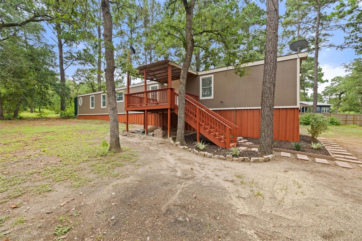 301 Porter RD Unit #A - property photo 1 - Luxury home in KC Estates, Bastrop, TX