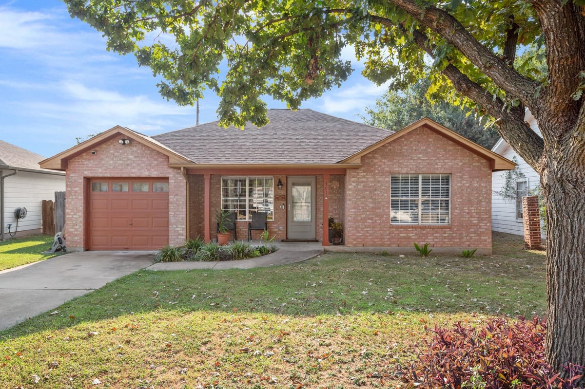 View 301 Tillery SQ in East Austin 301 Tillery SQ, photo 1, East Austin, Austin, TX