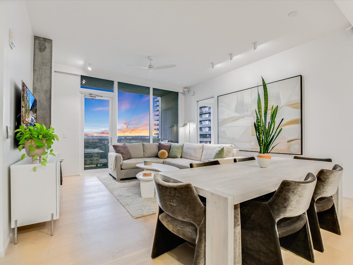 View 301 West Ave Unit #1207 in The Independent Condos 301 West Ave Unit #1207 - front exterior - Luxury home in The Independent Condos, Austin, TX