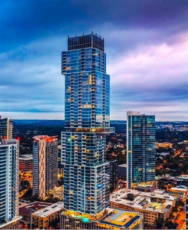 View 301 West Ave Unit #5002 in Independent Condos 301 West Ave Unit #5002 - front exterior - Luxury home in Independent Condos, Austin, TX