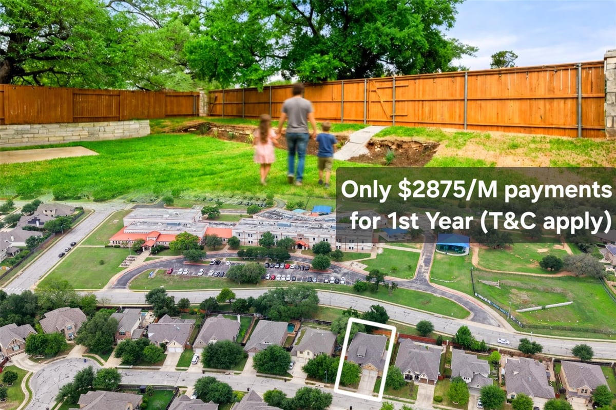 View 3013 Agave LOOP in Behrens Ranch Ph D Sec 04 3013 Agave LOOP - property photo 1 - Luxury home in Behrens Ranch Ph D Sec 04, Round Rock, TX