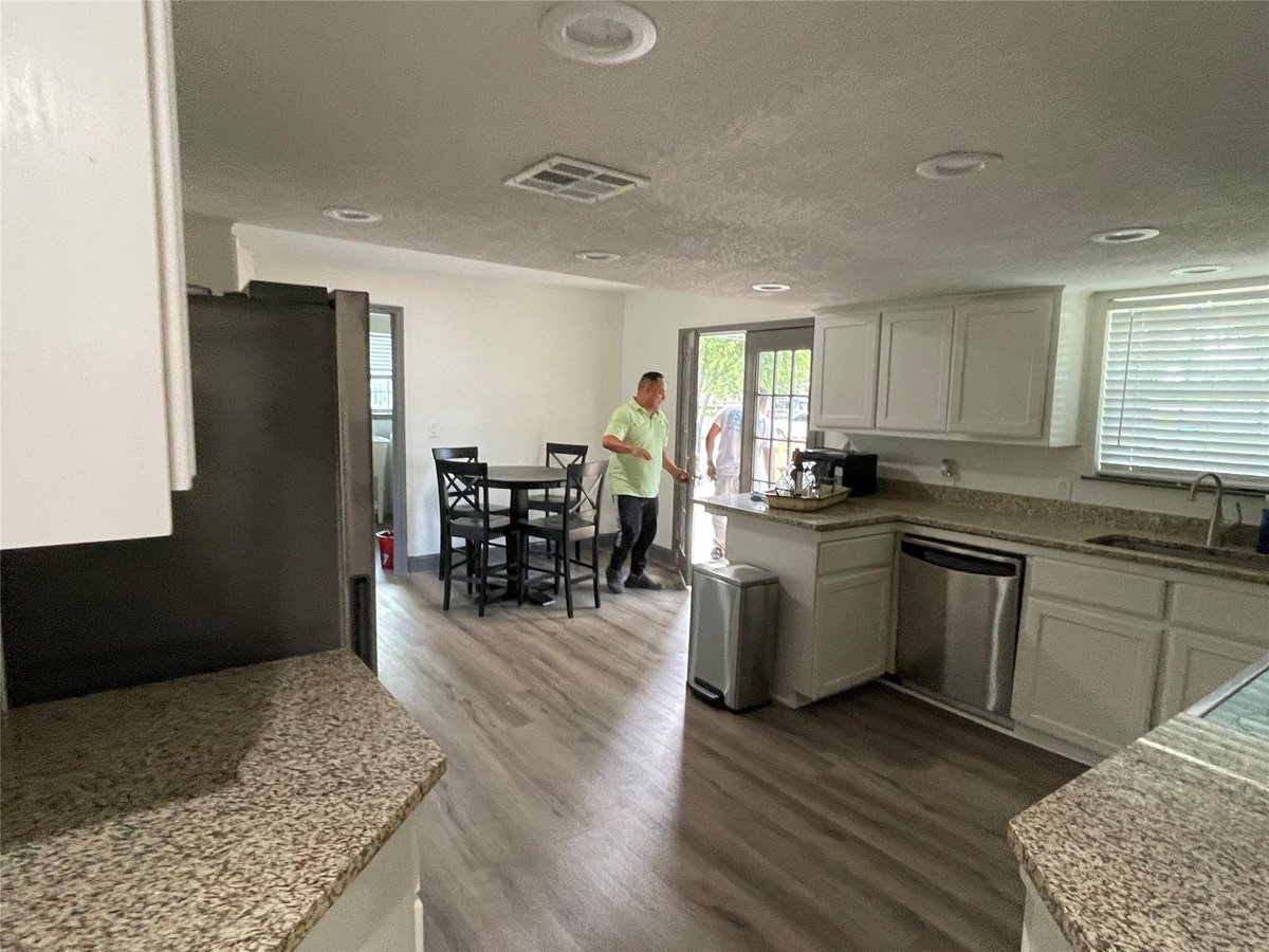 Bathroom at 3014 Meldrum St - Glenbrook Add Resub Pt Sec 1, Del Valle, TX
