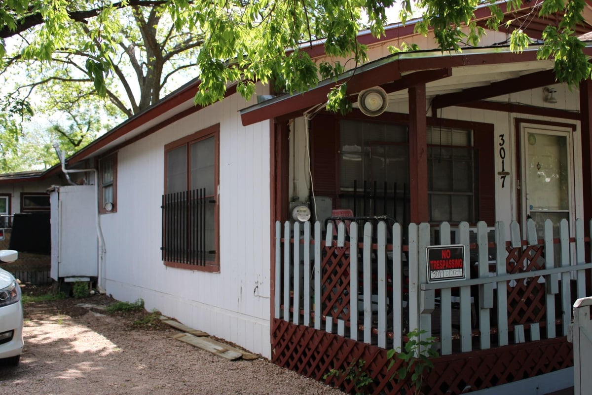 View 3017 Lyons Rd in Chernosky 14 3017 Lyons Rd - front exterior - Luxury home in Chernosky 14, Austin, TX