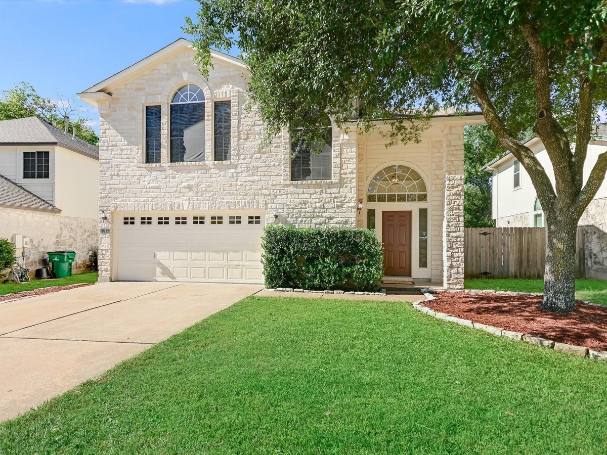 View 3017 Sauls Dr in Willow Run Sec 04 3017 Sauls Dr - front exterior - Luxury home in Willow Run Sec 04, Austin, TX