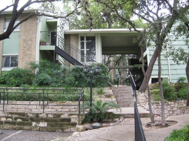 View 3018 S 1st ST Unit #314 in Loft Condo Amd The 3018 S 1st ST Unit #314 - front exterior - Luxury home in Loft Condo Amd The, Austin, TX