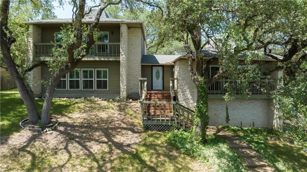 View 3019 Honey Tree LN in Beecave Woods Sec 01 3019 Honey Tree LN - property photo 1 - Luxury home in Beecave Woods Sec 01, Austin, TX