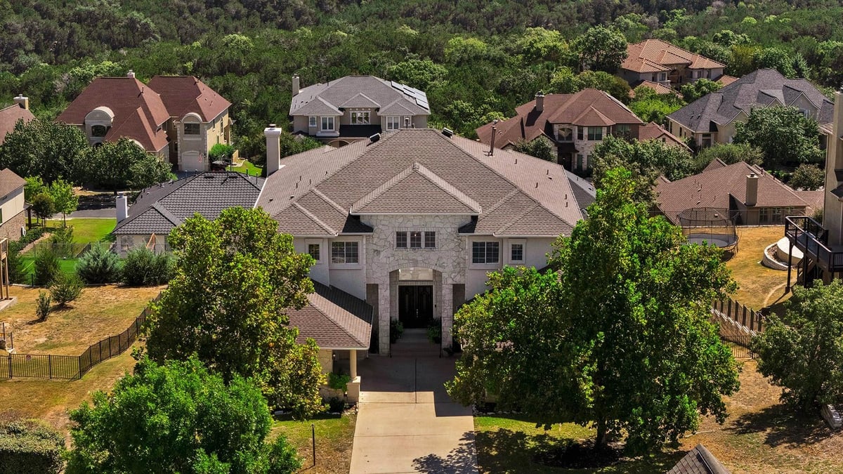 View 302 Aria DR in Ridge At Alta Vista 302 Aria DR - property photo 1 - Luxury home in Ridge At Alta Vista, Austin, TX