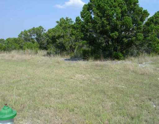 View 302 Jack Nicklaus 302 Jack Nicklaus - front exterior - Luxury lot in Lakeway, TX