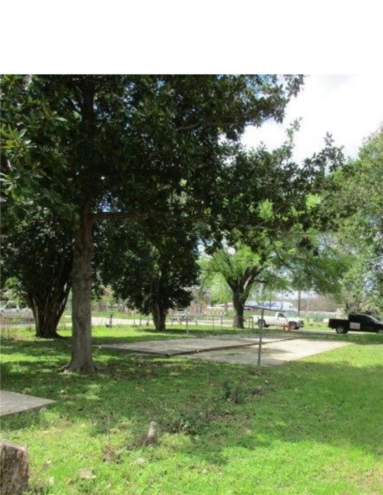 Living area at 302 Linda Dr - J P Ellis Sec 2, San Marcos, TX