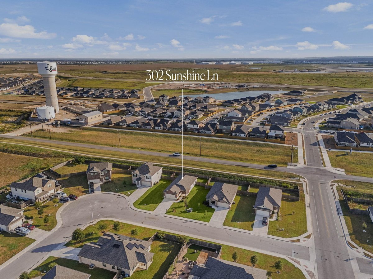 View 302 Sunshine LN in Woodlands Park Ph 4a 302 Sunshine LN - property photo 1 - Luxury home in Woodlands Park Ph 4a, Kyle, TX