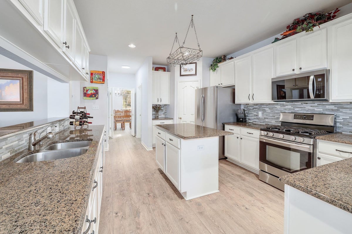 Living area at 3025 Indigo Trl - 5 bed 3 bath home