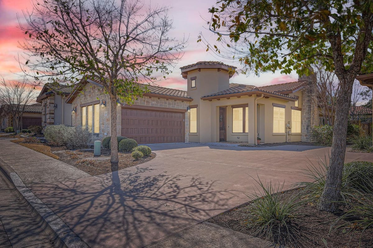 View 304 Belforte Ave in Villas At Tuscan Village Amd 304 Belforte Ave - front exterior - Luxury home in Villas At Tuscan Village Amd, Austin, TX