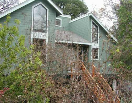 View 304 W Mary St in Newning & Warners Subd 304 W Mary St - property photo 1 - Luxury home in Newning & Warners Subd, Austin, TX