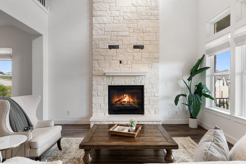 Primary bedroom at 305 Avena Trl - 4 bed 3 bath home
