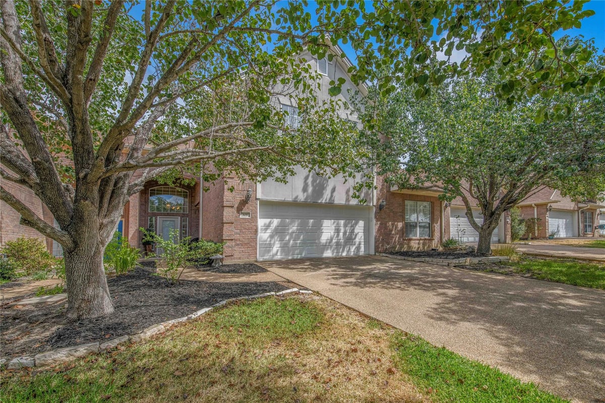 View 305 Chimney Hill DR in College Station 305 Chimney Hill DR, photo 1 of 28, College Station, College Station, TX