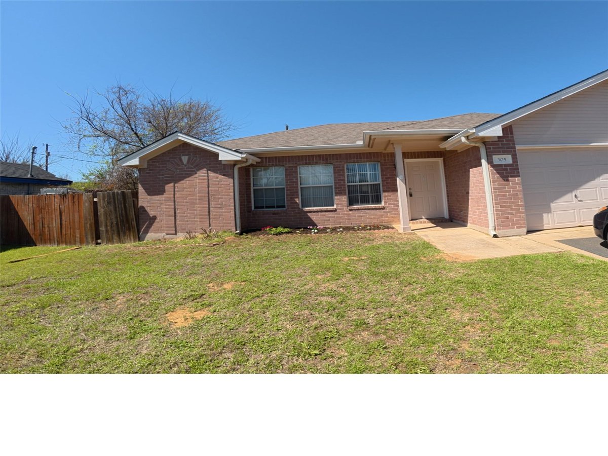 View 305 China Cv in Hillside Sub 305 China Cv - front exterior - Luxury home in Hillside Sub, Elgin, TX