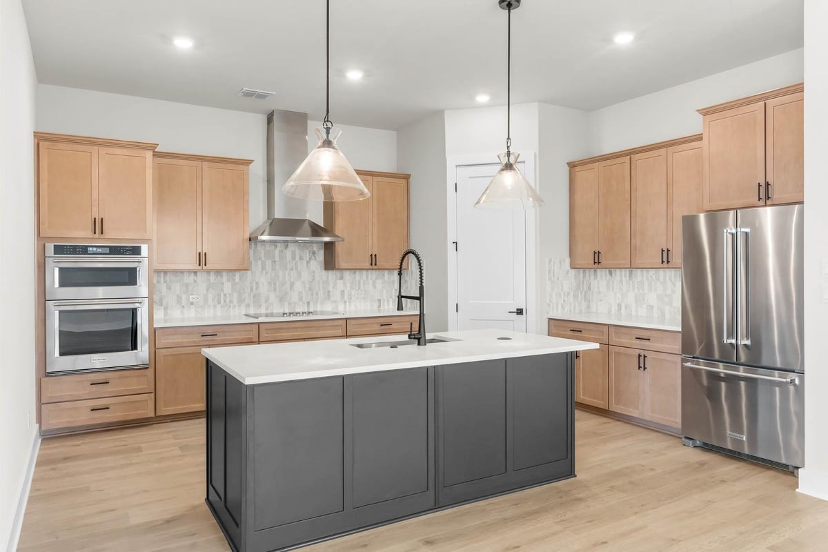 Kitchen at 305 E Luna Blue Ln - 3 bed 2 bath home