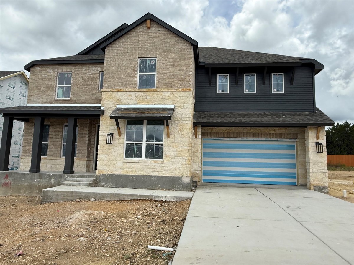 View 305 Luttrell LN in Lariat 305 Luttrell LN - front exterior - Luxury home in Lariat, Liberty Hill, TX