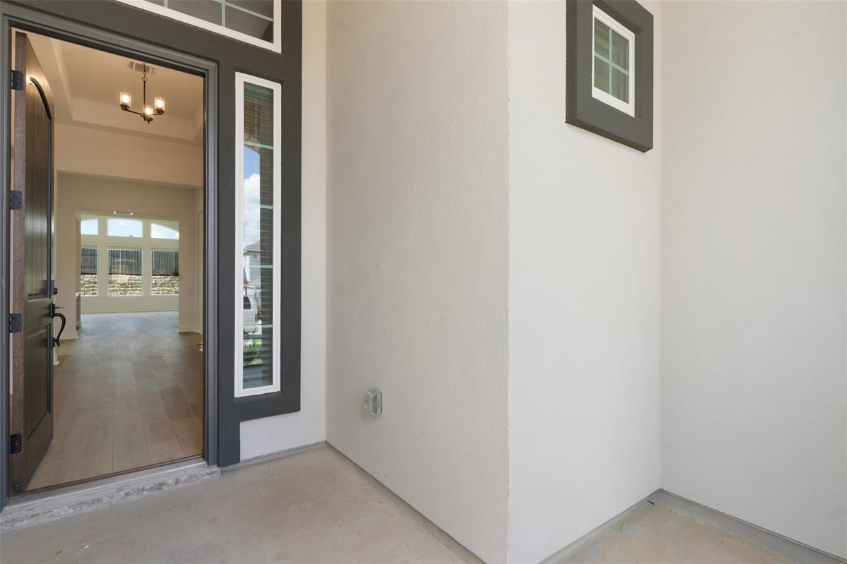 Primary bedroom at 305 Oak Blossom Rd - 3 bed 2 bath home