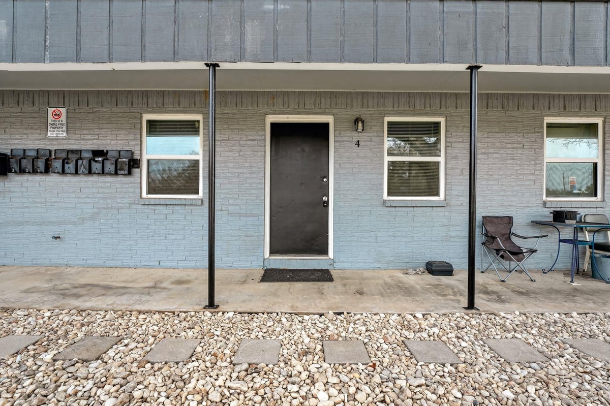 Primary bedroom at 306 Calhoun Dr - ALLEN, WILLIAM, Rockdale, TX