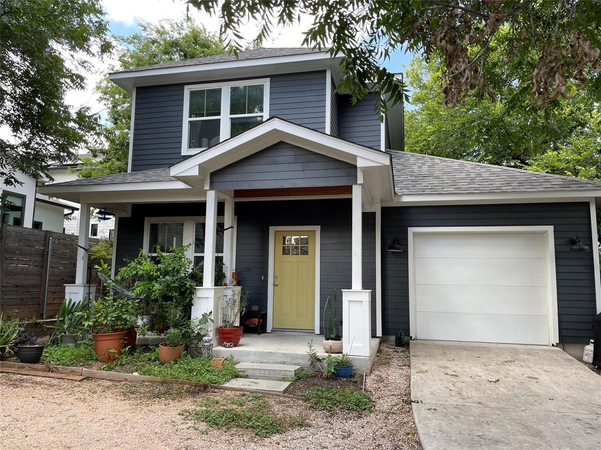 View 306 E Live Oak ST Unit #B in Decker 306 E Live Oak ST Unit #B - property photo 1 - Luxury home in Decker, Austin, TX
