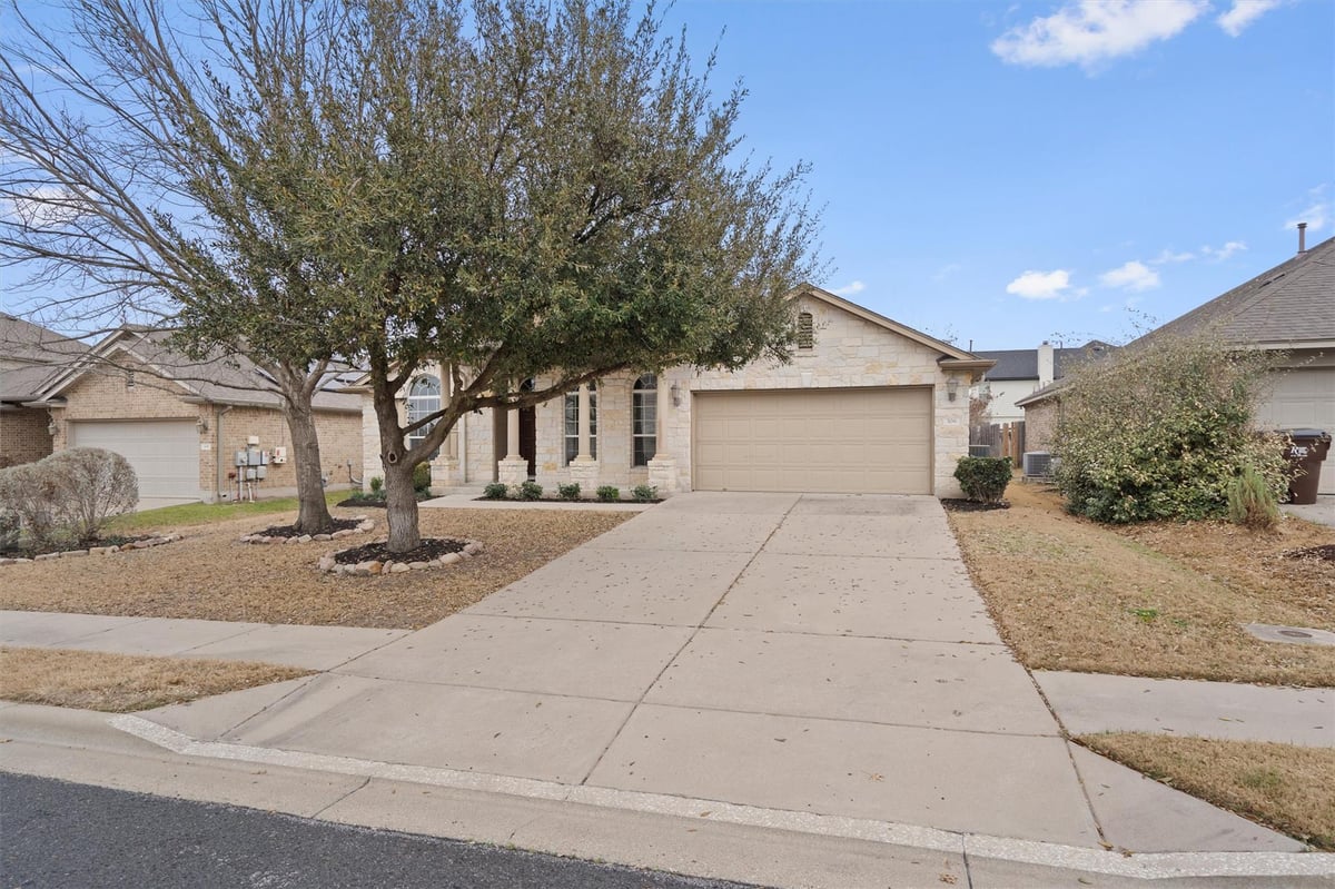 Kitchen at 306 Tom Kite Dr - 3 bed 2 bath home