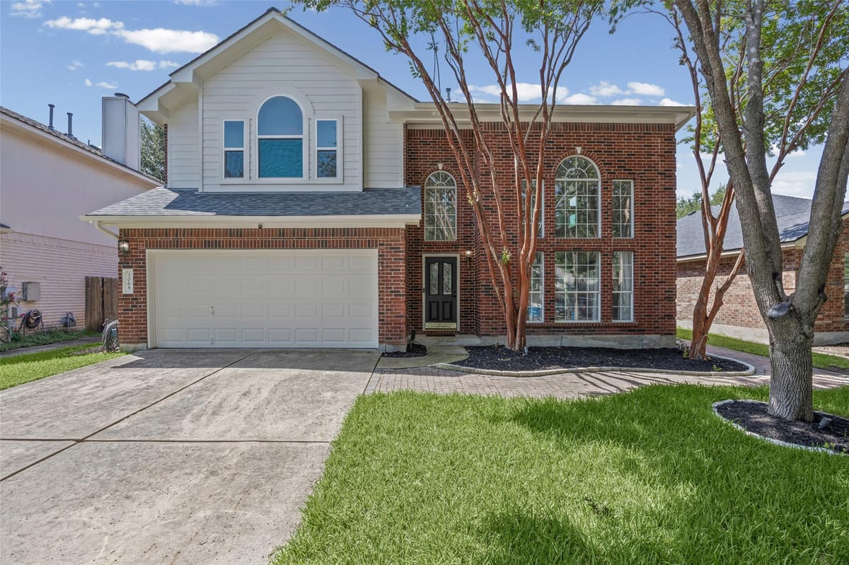 View 3068 Bent Tree LOOP in Bent Tree Sec 03 3068 Bent Tree LOOP - property photo 1 - Luxury home in Bent Tree Sec 03, Round Rock, TX