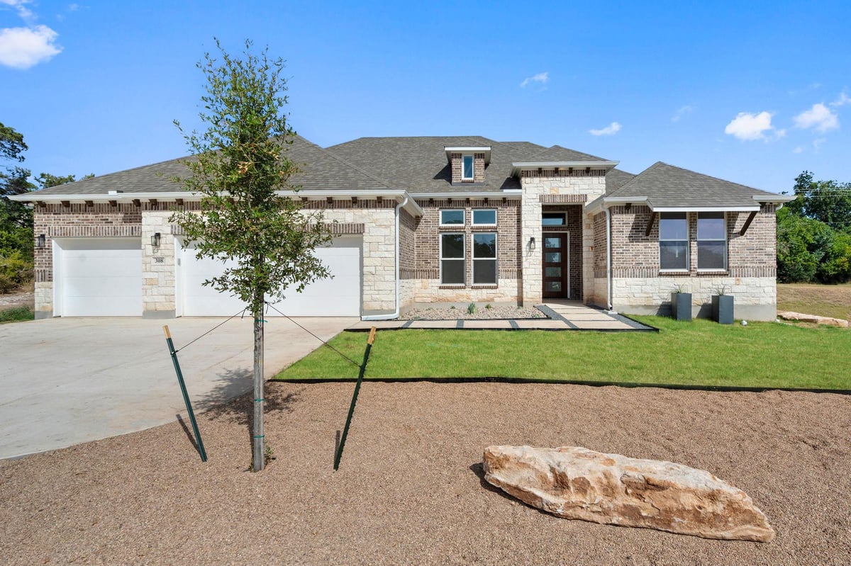 Living area at 308 Axis Loop - 4 bed 3 bath home