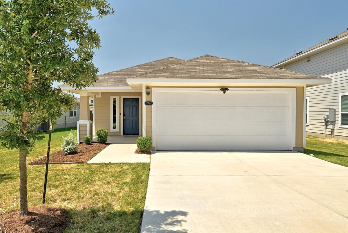 View 308 Black Opal Dr in Balcones Flats 308 Black Opal Dr - front exterior - Luxury home in Balcones Flats, Jarrell, TX