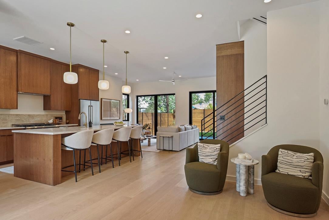 Living area at 308 El Paso St - 5 bed 4 bath home